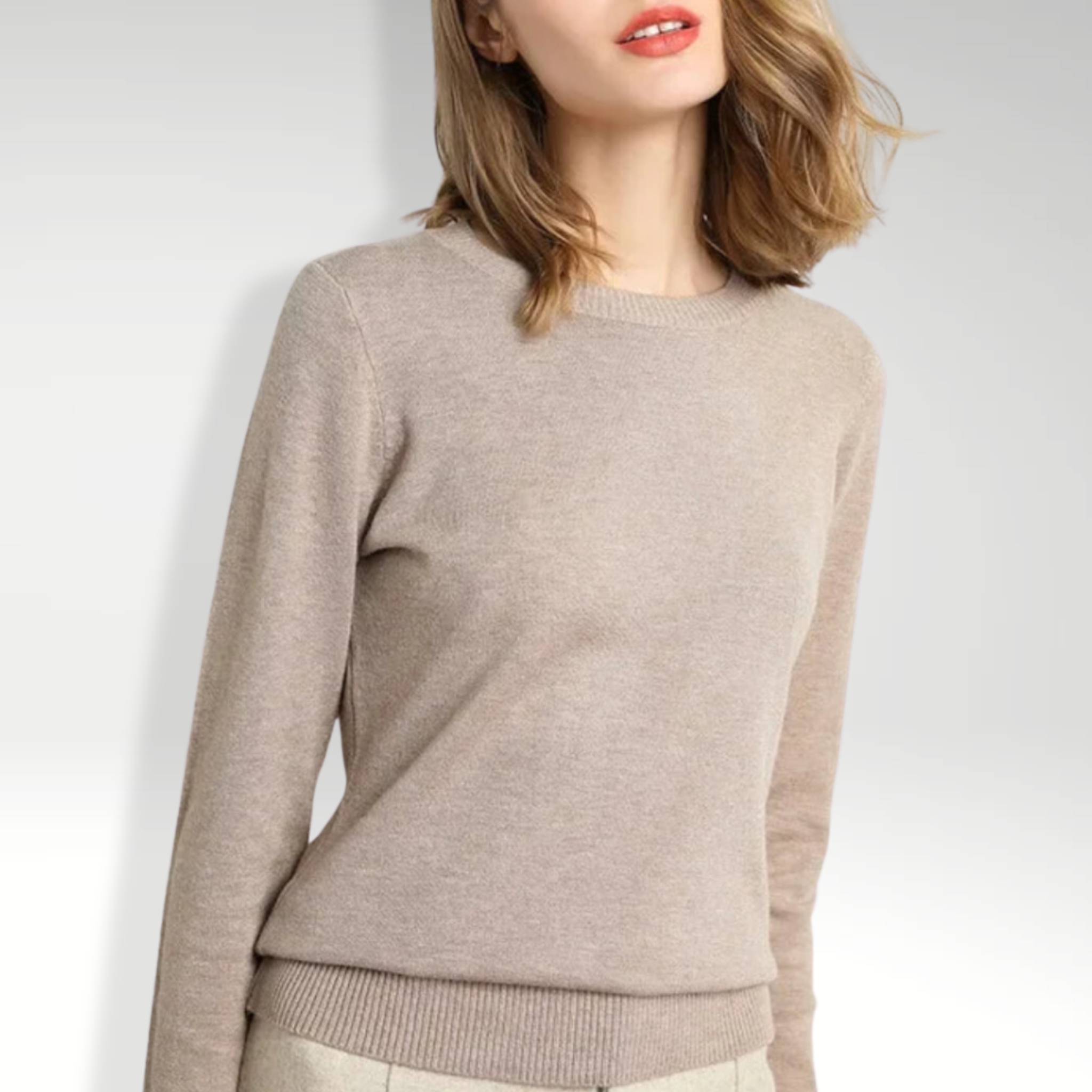 BNOIR | Pull confort en laine essentiel LuvaParis