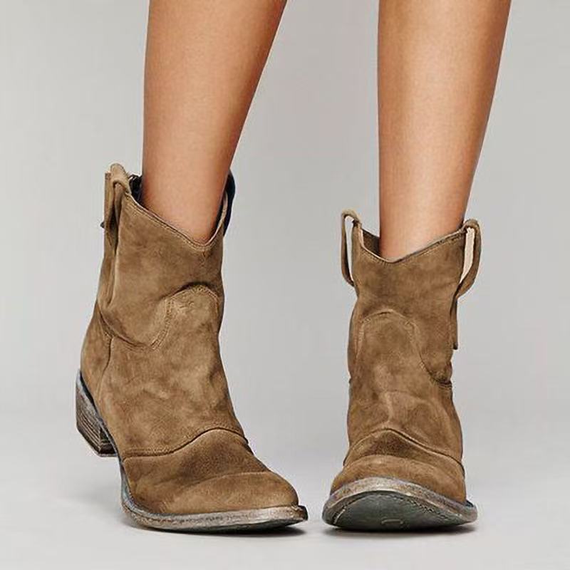 Carlotta Brun | Bottes Ruskind Premium LuvaParis