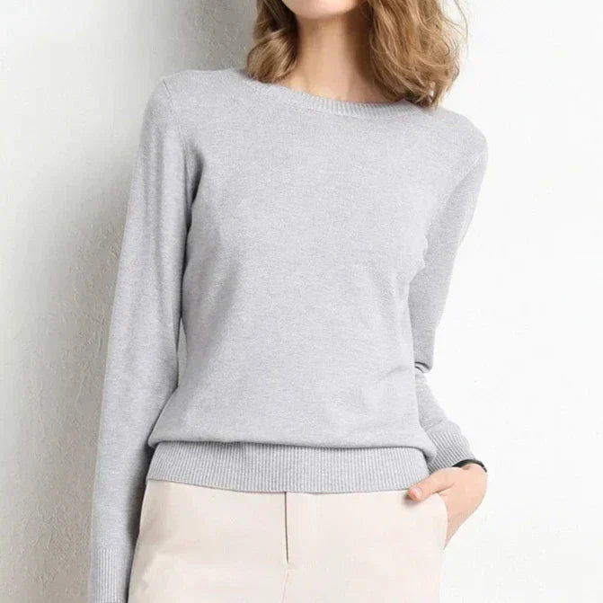 BNOIR | Pull confort en laine essentiel LuvaParis