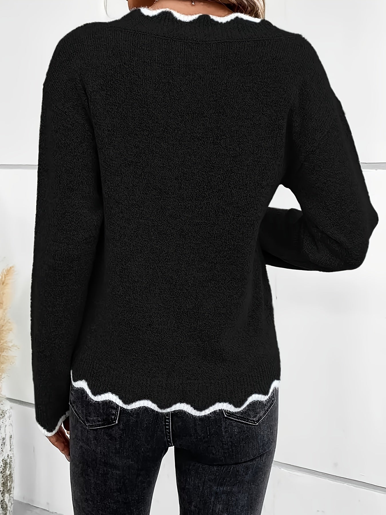 Éléonore™ | Pull Col V Festonné LuvaParis