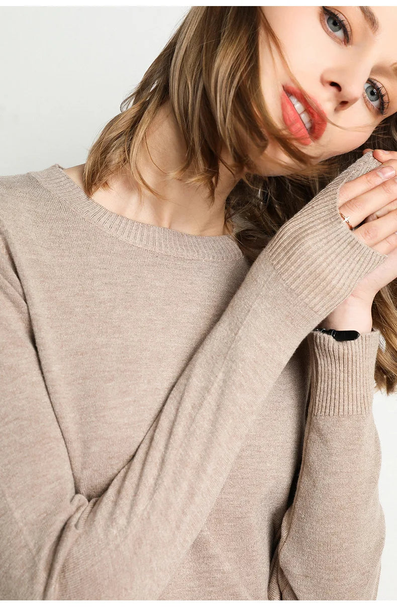 BNOIR | Pull confort en laine essentiel LuvaParis