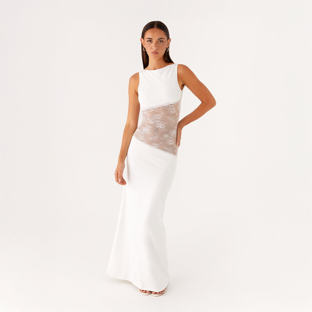 Selena | Élégance Sculpturale BNOIR