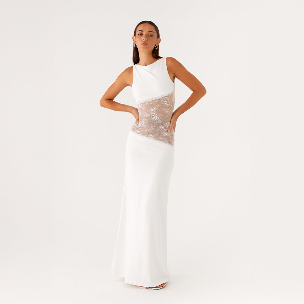 Selena | Élégance Sculpturale BNOIR